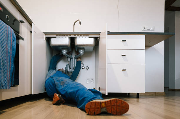 Professional Drain Cleaning technician working in Waterloo, SC